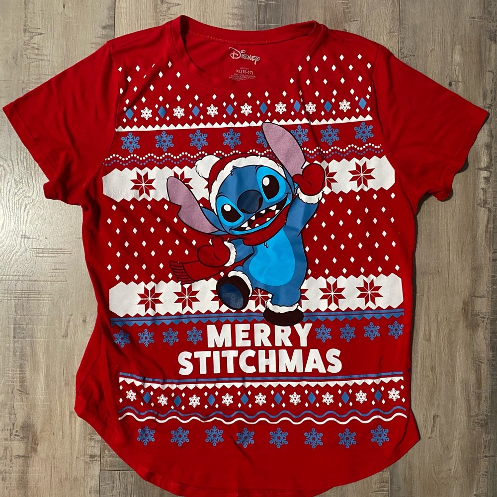 DISNEY LILO & STITCH CHRISTMAS SHIRT ❤️❤️